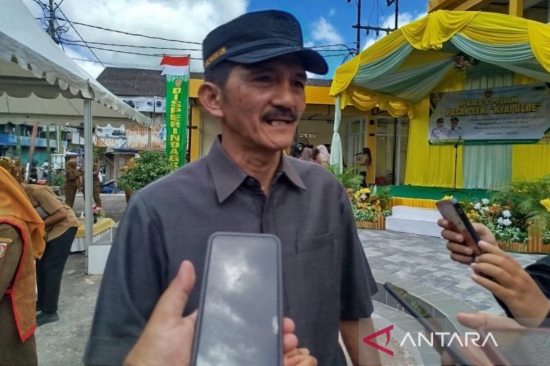 Pasar Seni Kyai Gede Resmi Beroperasi di Pangkalan Bun, Ketua DPRD Kobar Dorong Jadi Pusat Oleh-Oleh UMKM Lokal