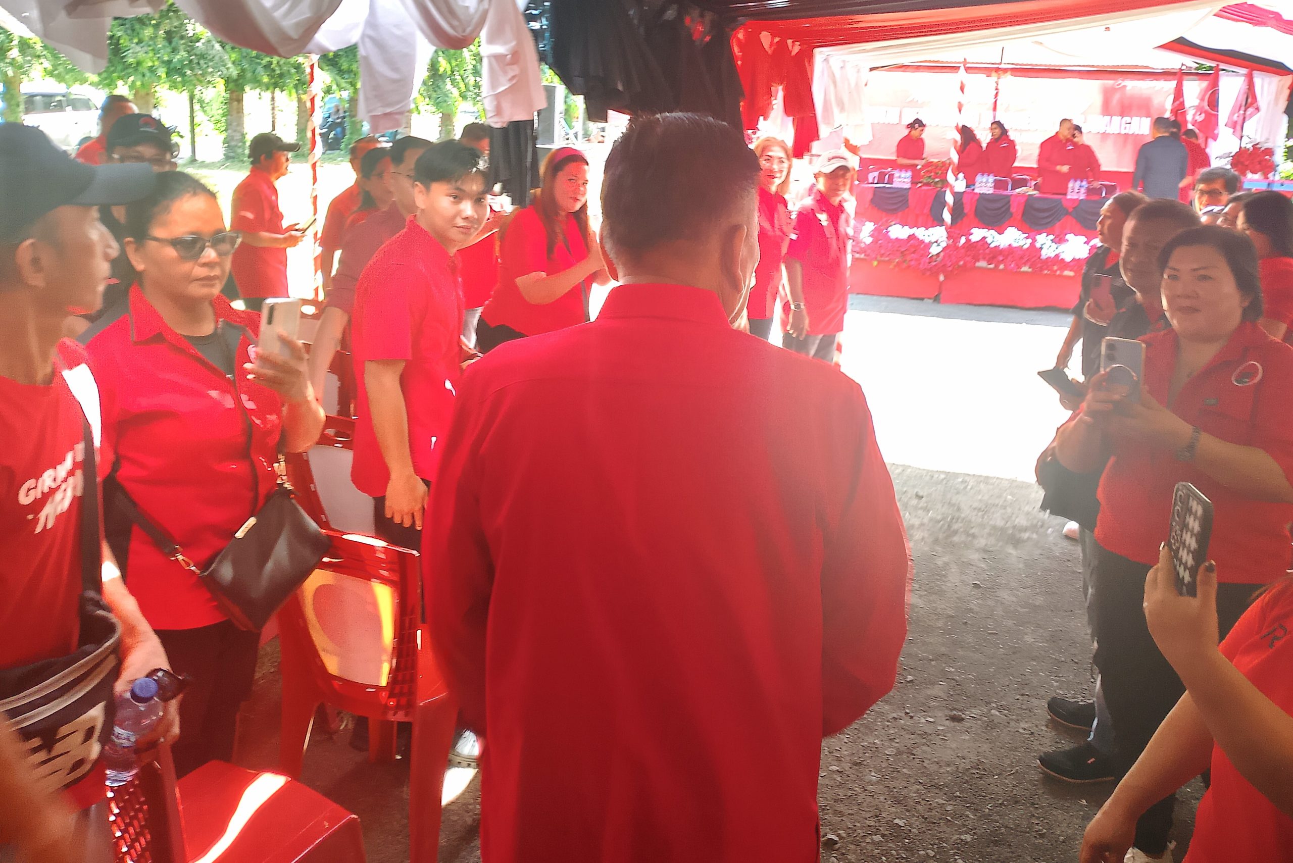 Olly Dondokambey Beberkan Isi Pertemuan dengan Gubernur Sulut Yulius Selvanus, Singgung Dukungan Fraksi di DPRD