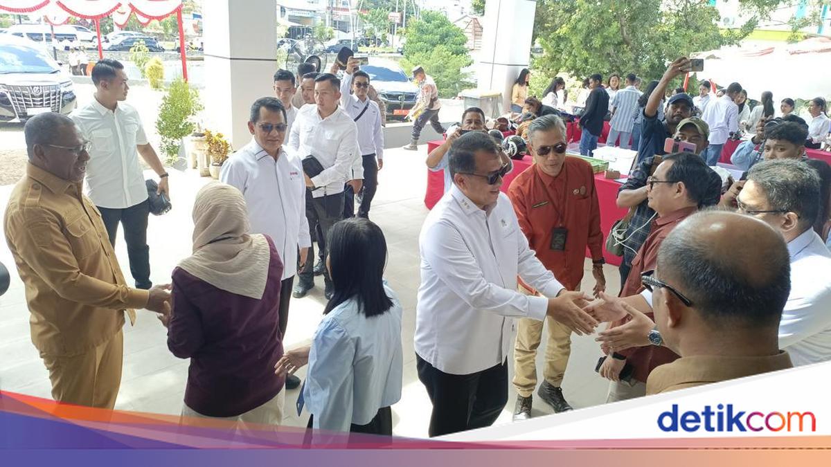 Wamen PAN-RB Pantau Tes 11.000 Calon Manajer Koperasi Merah Putih di Kupang