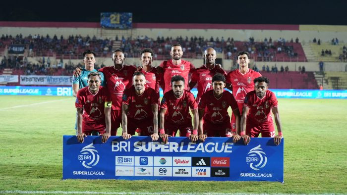 Malut United Kalah 0-2 di PSIM, Hendri Susilo Pertanyakan Kartu Merah Angulo