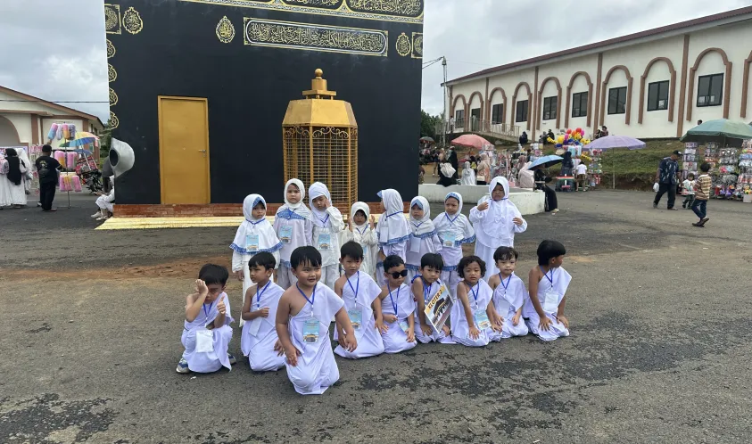 Manasik Haji TK IT Baitul Izzah, Tanamkan Rukun Islam Sejak Dini