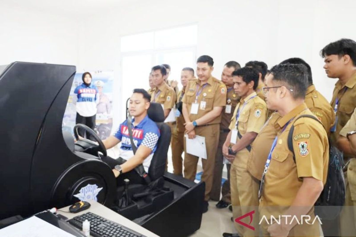 Ditlantas Polda Kalsel Latih 100 Driver SKPD Pemprov Safety Driving di Banjarbaru, Cegah Kecelakaan Pejabat