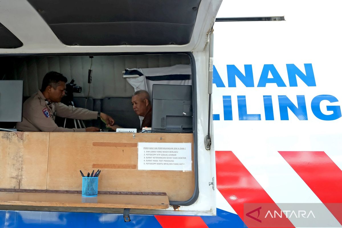 Jadwal Layanan SIM Keliling di Kota Padang Hari Ini, Berlokasi di Simpang Ganting hingga Pukul 14.30 WIB