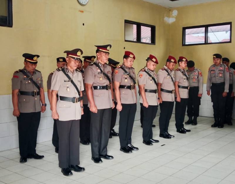 Polres Konawe Lakukan Rotasi 10 Pejabat, Kabag SDM hingga Kapolsek Wonggeduku Berganti