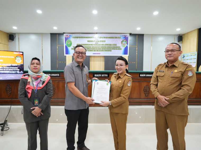 Bupati Landak Karolin & PN Ngabang Luncurkan Layanan Satu Hari untuk Urus Dokumen Kependudukan, Sidang Digelar Langsung di Kantor Dukcapil