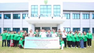 Pemkab Barito Timur Lepas Kontingen Festival Budaya Isen Mulang 2026, Bupati M. Yamin Tekankan Sportivitas