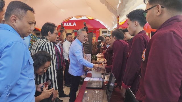 Menko Pangan Zulkifli Hasan Dorong Mahasiswa NTT Manfaatkan Teknologi Digital demi Swasembada Pangan