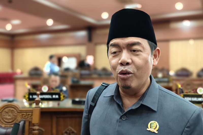 DPRD Palangka Raya Dorong Edukasi Siaga Bencana Masuk Sekolah, Pelajar Dikenalkan Jalur Evakuasi Sejak Dini demi Minimalkan Risiko