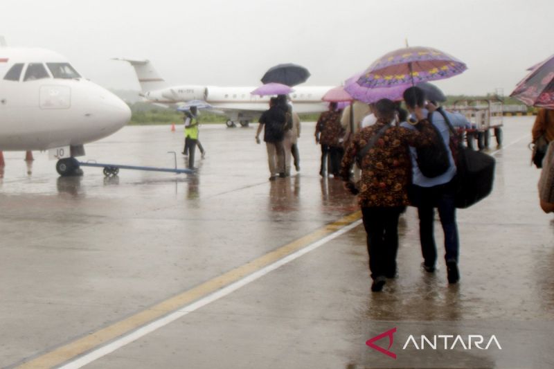BMKG Keluarkan Peringatan Dini Hujan Sedang hingga Sangat Lebat di 17 Wilayah NTT, Waspada Banjir dan Longsor hingga Rabu