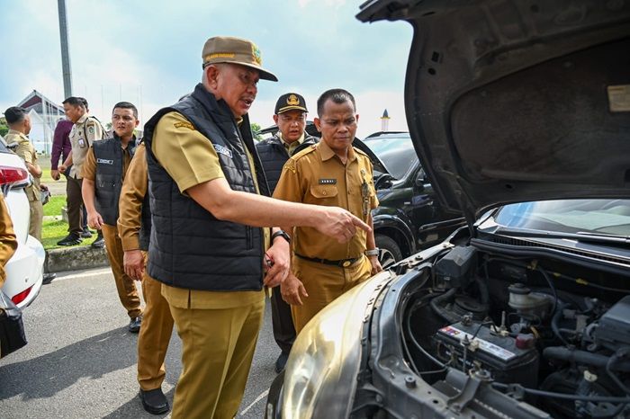 Pemprov Sumut Kumpulkan Seluruh Kendaraan Dinas di Lapangan Astaka, Pajak dan Administrasi Diperiksa Selama Sepekan