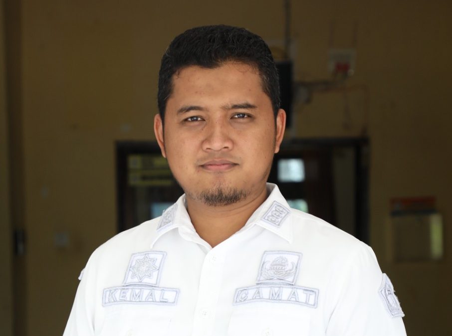 Dari Staf Humas Hingga Camat Termuda, Kamaruddin Kini Pimpin Kecamatan Lhoksukon Aceh Utara