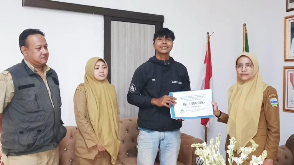 Pemkab Garut Pulangkan Warga Terlantar di NTT, Dinsos Beri Santunan Rp 3 Juta