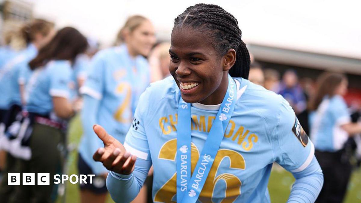 Khadija Shaw Sapu Bersih Penghargaan Individu WSL: Pemain Terbaik dan Sepatu Emas Musim Ini