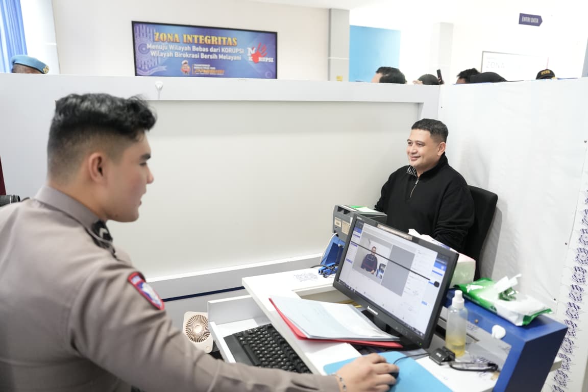 Wali Kota Makassar Coba Langsung Lintasan Uji SIM C1, Layanan Baru untuk Motor 250-500 cc Resmi Beroperasi