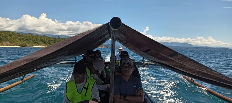 Rare Indonesia dan Nelayan Bolmong Timur Kembangkan Kawasan Larang Ambil, Jadi Tabungan Ikan di Perairan Motongkad