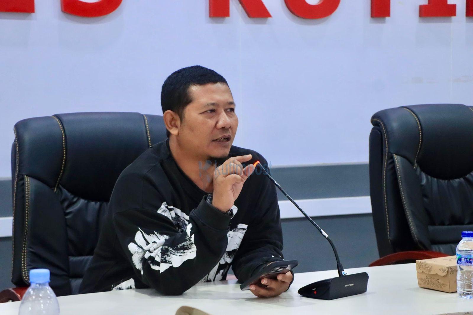 Warung Kopi dan Kamera Jadi Saksi: Purjianto, Jurnalis Kutimpost yang Menulis dari Hati di Sangatta