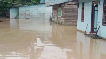 Banjir Landa Tiga Kabupaten di Sumut, 81 Jiwa Mengungsi di Tapanuli Tengah