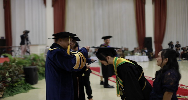 IPK 4,00 dan Sudah Bekerja Sebelum Wisuda, Amelia Elga Christine Buktikan Lulusan IIB Darmajaya Siap Bersaing di Dunia Kerja
