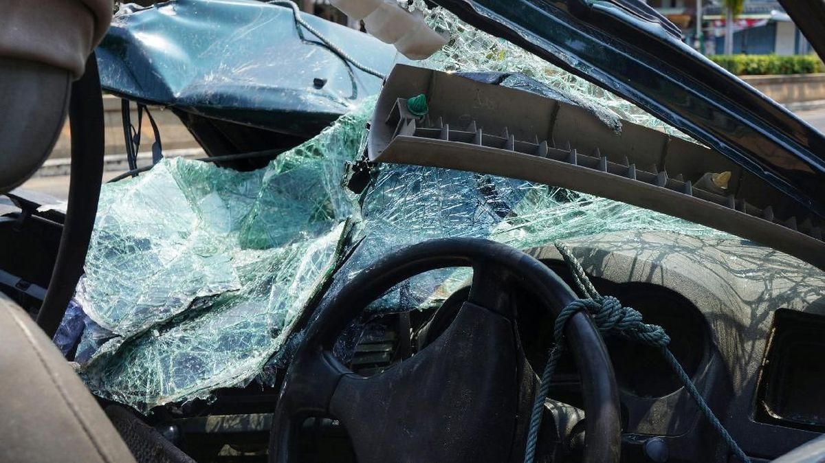 Anggota DPR Gus Hilman Selamat dari Kecelakaan Maut Tol Paspro, Dua Staf Tewas