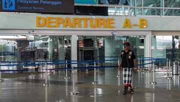 Imigrasi Ngurah Rai Gagalkan Keberangkatan 13 WNI ke Dubai, Diduga Calon Jemaah Haji Nonprosedural