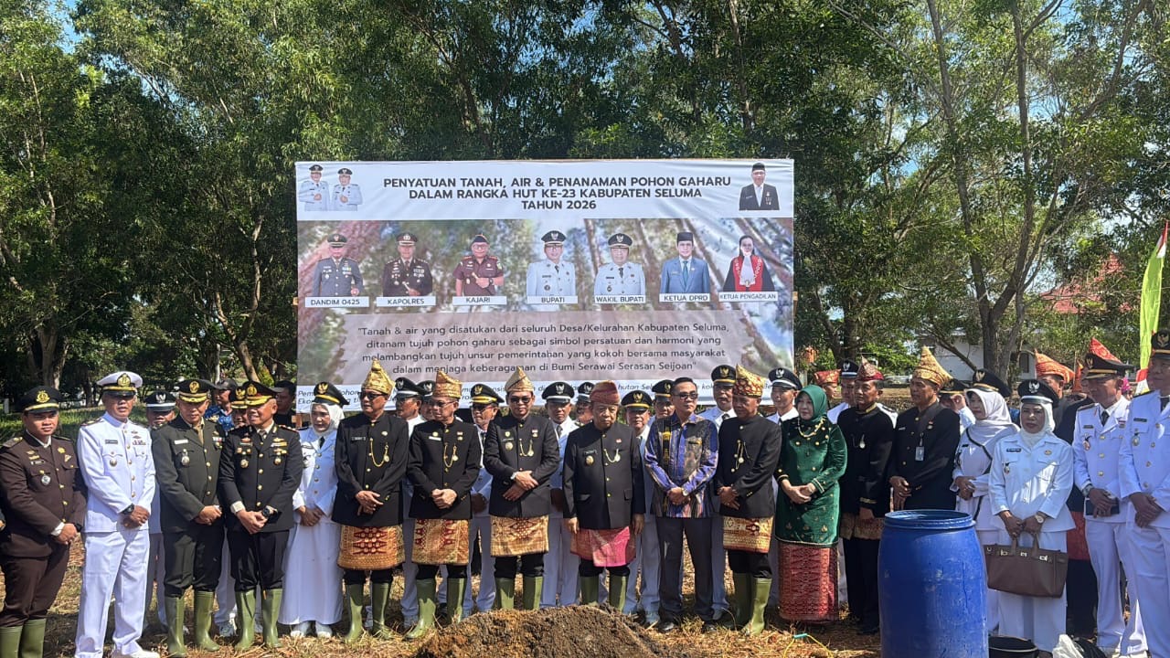 Bupati Seluma Adopsi Konsep IKN, Satukan Tanah dan Air dari Seluruh Desa di HUT ke-23