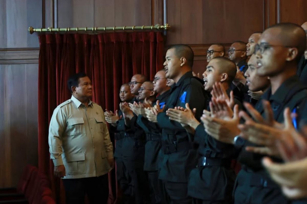 Presiden Siapkan Kader Emas BUMN lewat Program Kepemimpinan 9 Bulan, Targetkan Direksi Pertamina hingga PLN