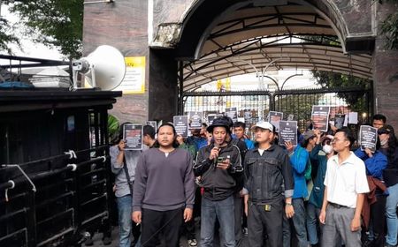 Kejagung Didesus Usut Investasi Telkomsel di GoTo, Massa Sebut Ada Kerugian Triliunan Rupiah