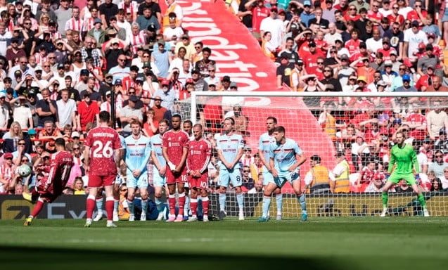 Perpisahan Emosional Mohamed Salah Warnai Imbang Liverpool vs Brentford di Anfield