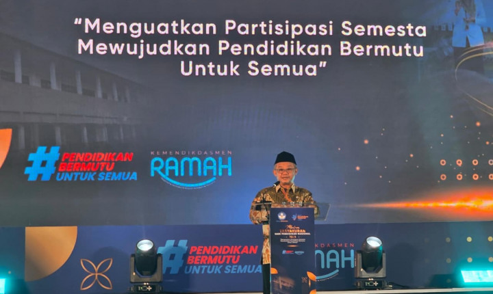 Kemendikdasmen Wajibkan Bahasa Inggris Kelas 3 SD pada 2027, Siapkan Pelatihan 150 Ribu Guru