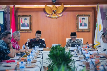 Kemensos dan Kementerian PU Targetkan Rampungkan 93 Sekolah Rakyat Permanen pada Juni 2026