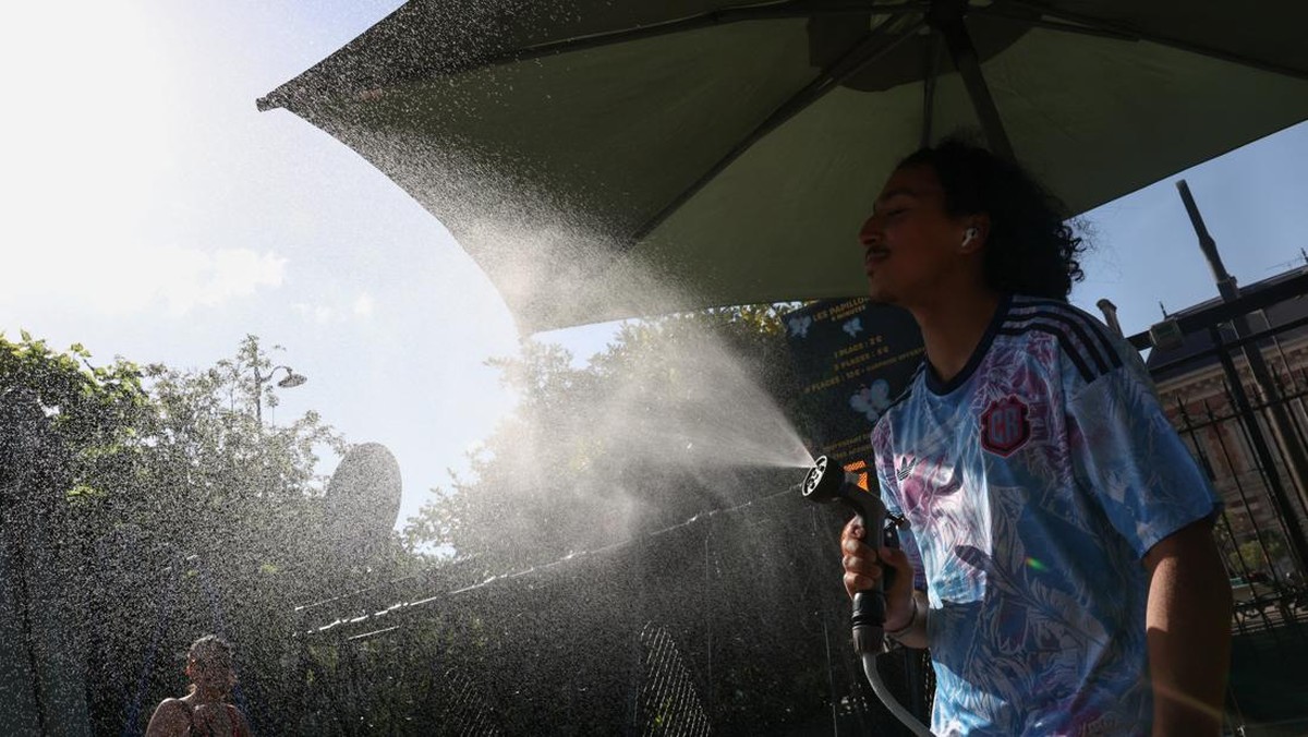 Gelombang Panas Ekstrem Landa Eropa, Rekor Suhu Pecah di Inggris dan Prancis