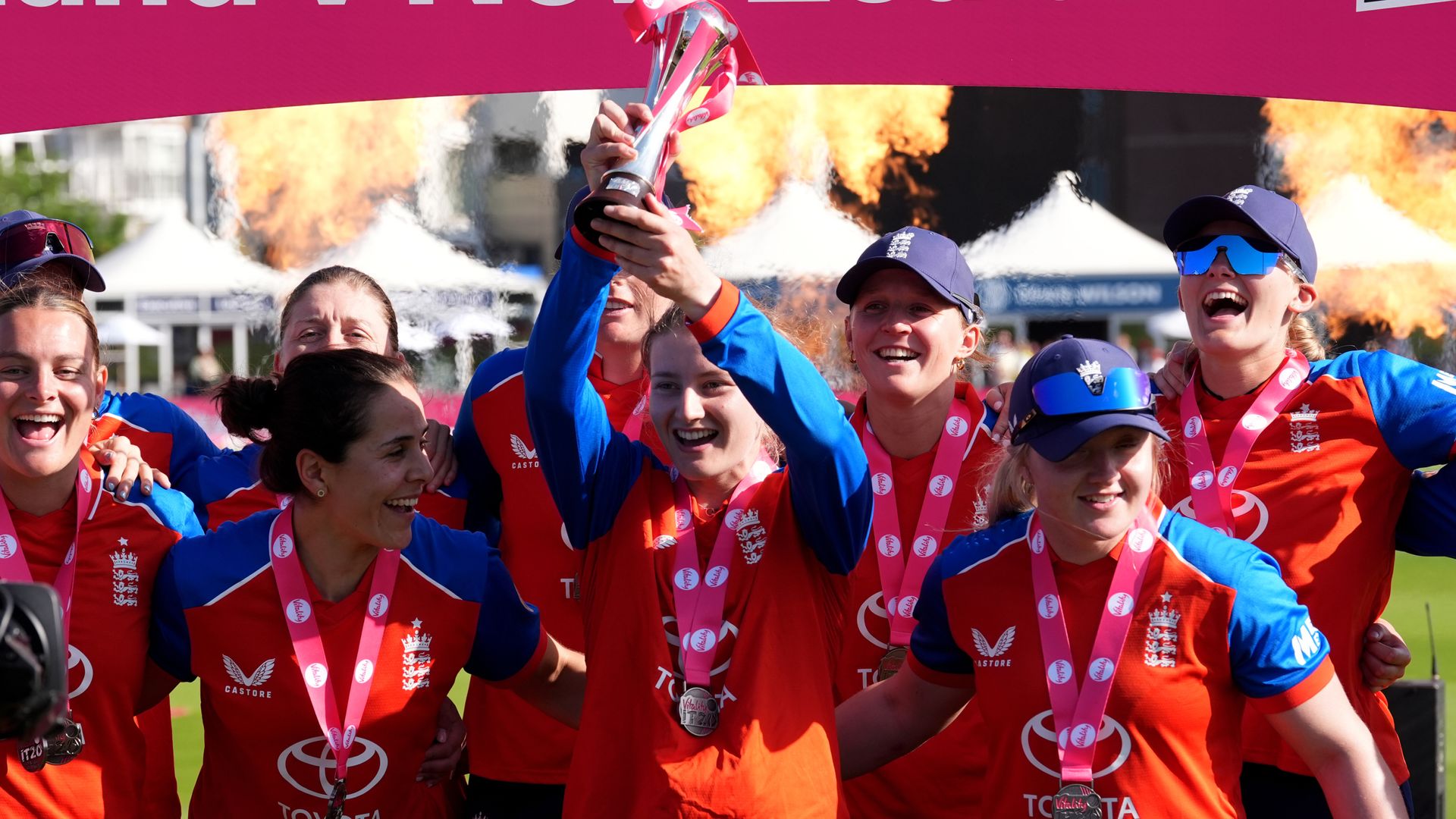 Timnas Kricket Wanita Inggris Sikat Selandia Baru, Tapi India Jadi Ujian Sesungguhnya Jelang Piala Dunia T20