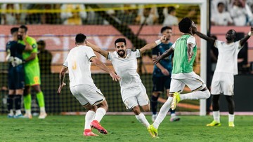 Al Diriyah vs Al Ula Diwarnai Gol Bunuh Diri Konyol dari Tendangan Penalti yang Diblok