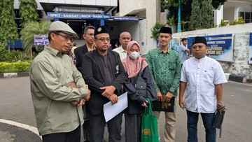 Penulis Ahmad Bahar dan Hercules GRIB Jaya Saling Lapor ke Polda Metro, Kubu Anak Korban Bawa Bukti Senjata Api