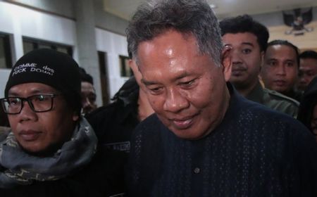 Mahkamah Agung Potong Hukuman Mantan Bupati Lombok Barat Zaini Arony Jadi 5 Tahun Penjara