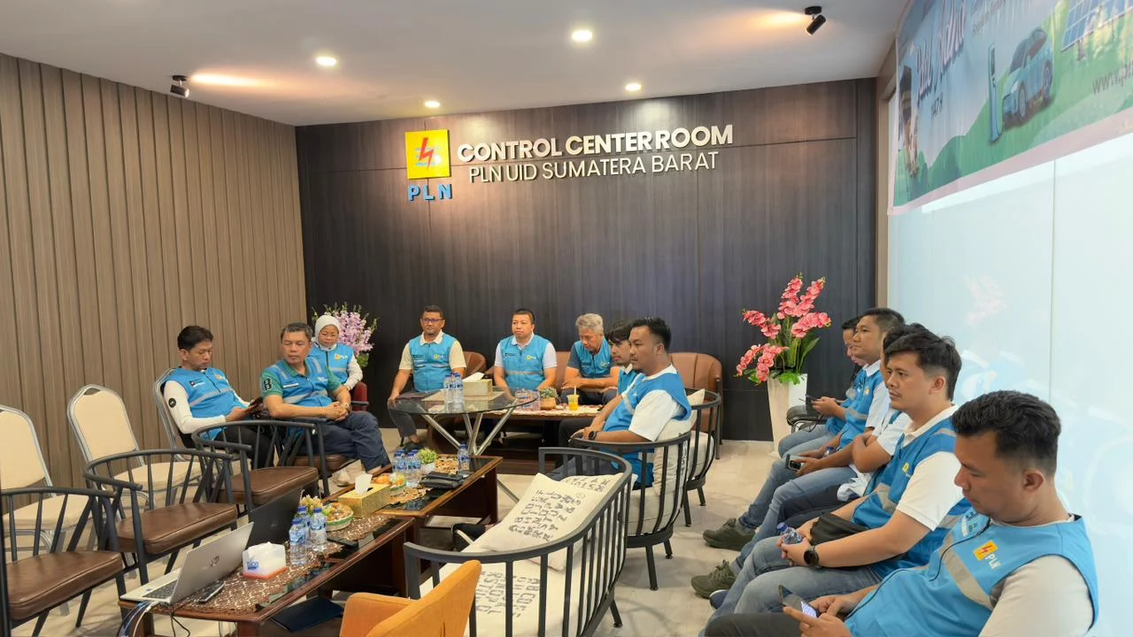 Siapkan Siaga 24 Jam, PLN Sumbar Jamin Listrik Aman Selama Idul Adha 1447 H