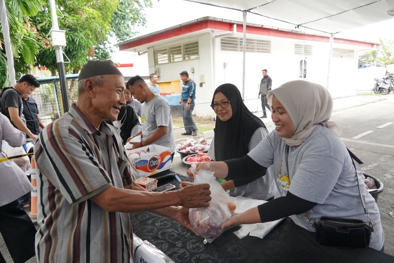 Salurkan 163 Sapi dan 98 Kambing, Pertamina Patra Niaga Sumbagut Bagikan Hewan Kurban ke Lima Provinsi
