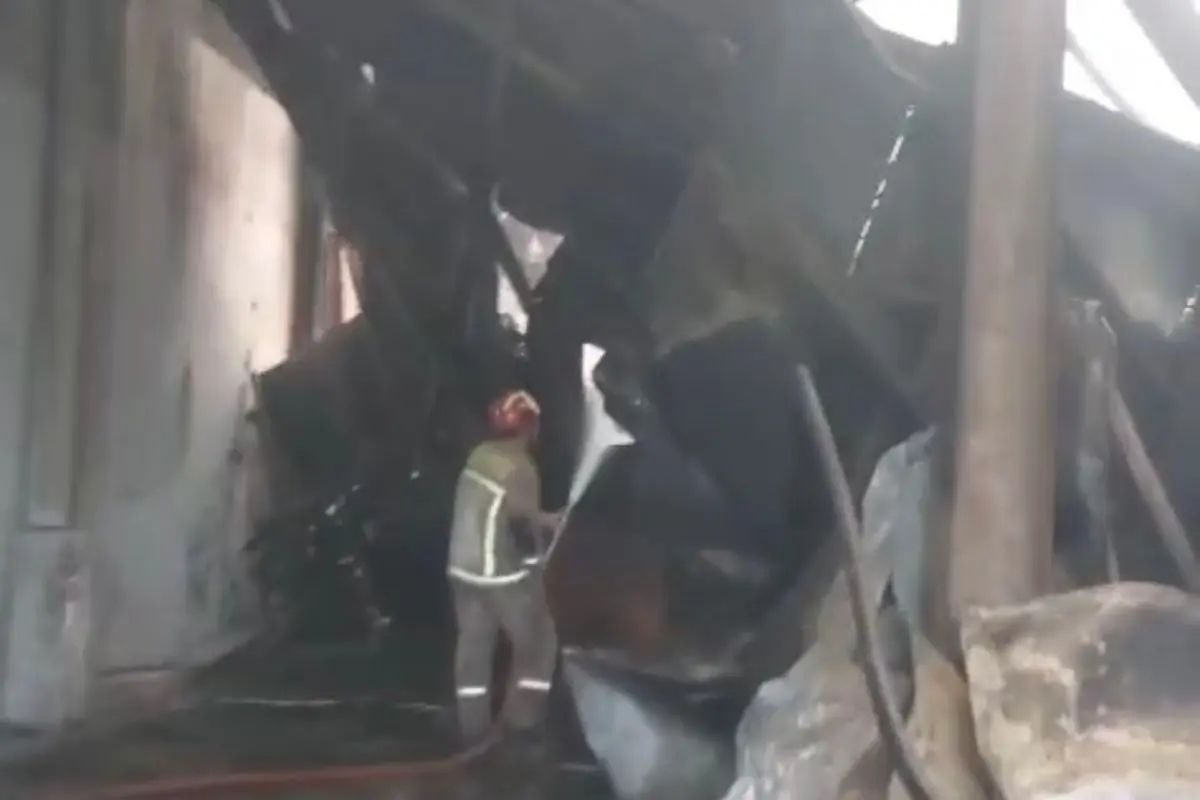 Kebakaran Pabrik Nugget dan Sosis di Cikupa Tangerang Padam Setelah 24 Jam, 7 Mobil Damkar Dikerahkan