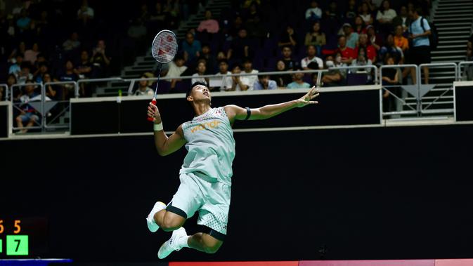 Alwi Farhan Tembus Semifinal Singapore Open 2026 Usai Kalahkan Kodai Naraoka, Balas Dendam di Super 750