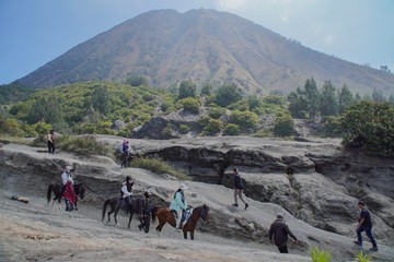 Ritual Yadnya Kasada di Tengger, Balai Besar Bromo Tutup Akses Wisatawan Selama Dua Hari