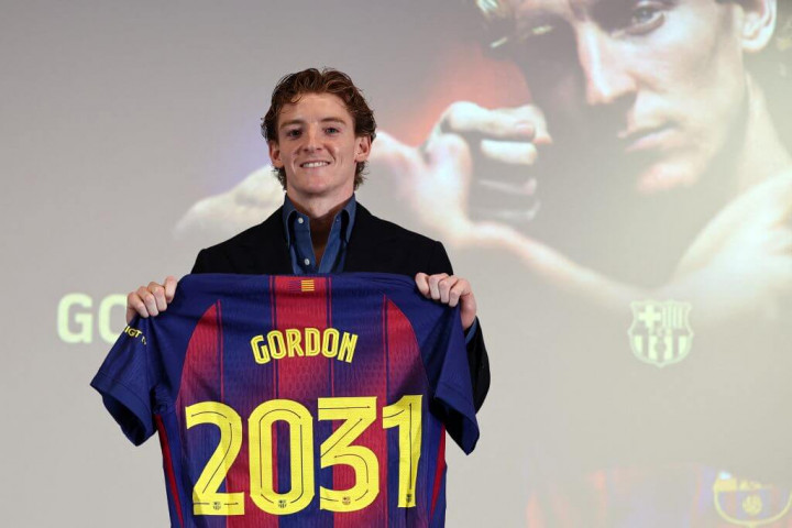 Barcelona Rekrut Anthony Gordon Rp1,6 Triliun, Gajinya Jauh di Bawah Marcus Rashford