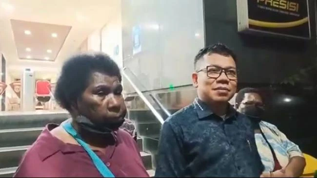 Tokoh Perempuan Suku Marind-Anim Yasinta Moiwend Laporkan Ketua LBH Merauke ke Polda Metro Jaya soal Film 