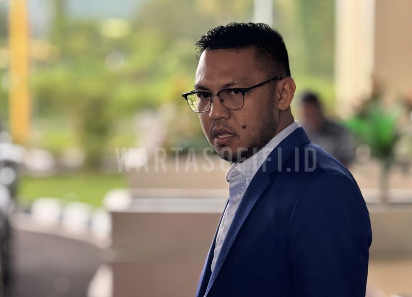 Politisi Muda Demokrat Aksandri Kitong Salurkan Tiga Ekor Sapi Kurban ke Tiga Masjid di Tobelo, Halmahera Utara