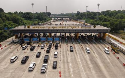 Arus Balik Iduladha: 98 Ribu Kendaraan Serbu Jakarta dari Tiga Gerbang Tol Ini