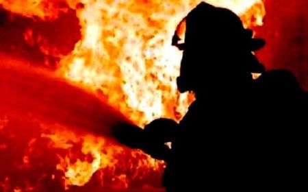 Bengkel Motor di Cikupa Terbakar Hebat, Satu Wanita Tewas Terjebak di Kamar Mandi