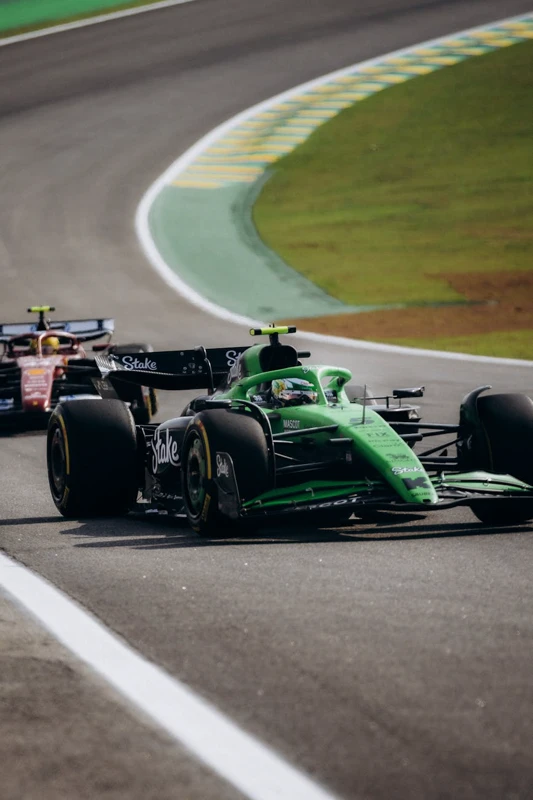 Lando Norris Juara Dunia F1 2025, Kekayaan Bersihnya Tembus Rp585 Miliar