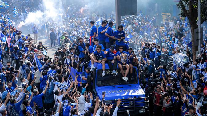 Viking Persib Club Beri Bonus Rp33 Juta untuk Hattrick Juara Persib Bandung