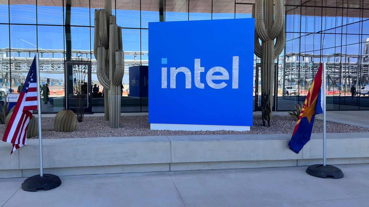 Intel Kembali Coba Peruntungan di Pasar AI dengan Chip Inferensi Crescent Island, Hindari Pertarungan Langsung dengan Nvidia
