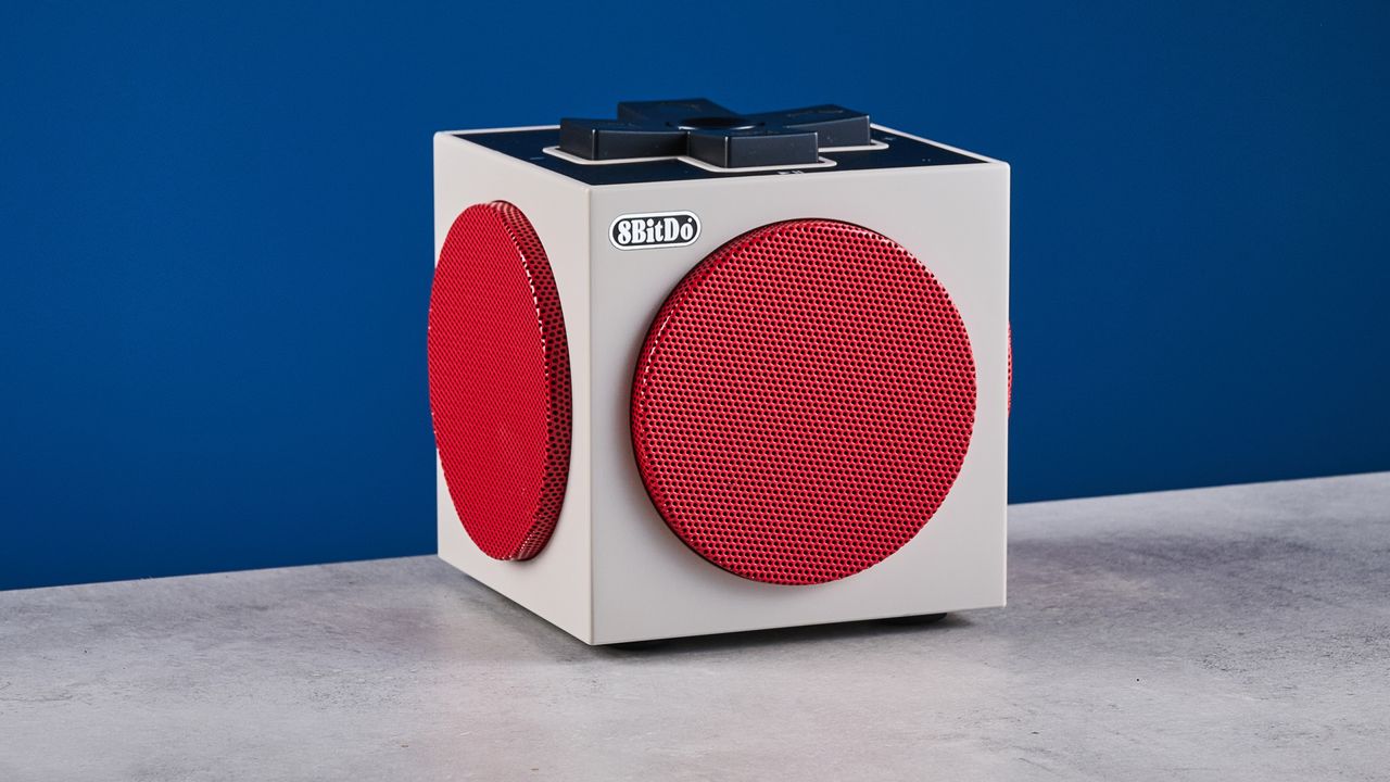 8BitDo Retro Cube 2 Hadirkan Speaker Kubus Bergaya NES dengan Suara Mengesankan, Dibanderol Rp 784 Ribu