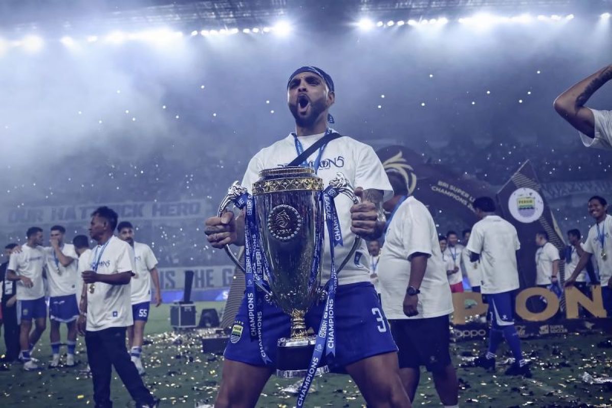 Layvin Kurzawa Resmi Tinggalkan Persib Bandung Usai BRI Super League 2025/2026